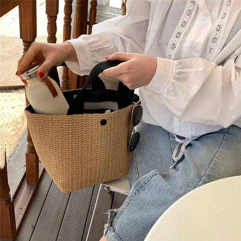 Jessica - Lightweight wicker bag with brown bucket buttons-Elly Rose