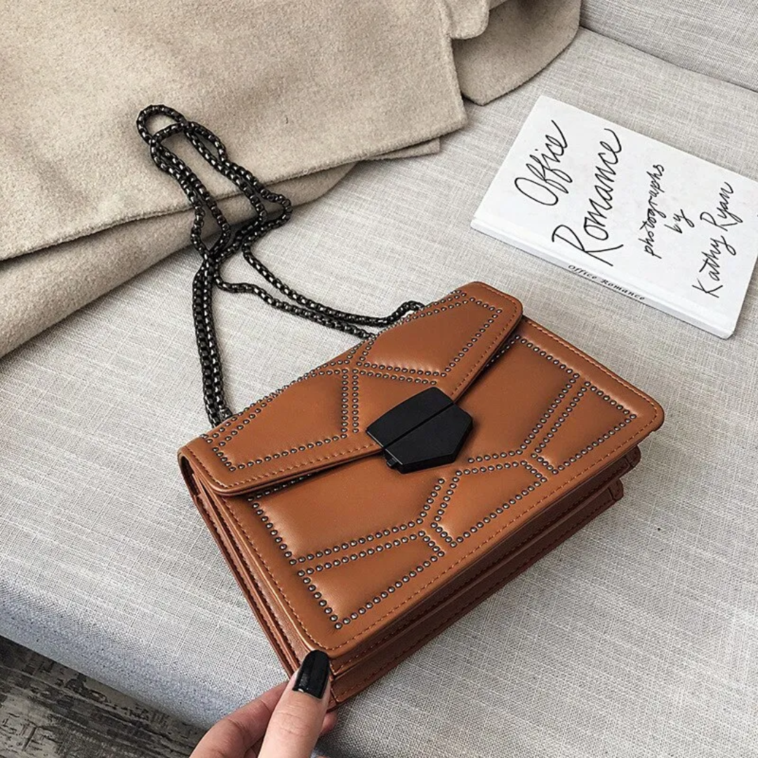 Victoria shoulder bag | Vintage & Luxurious-Elly Rose