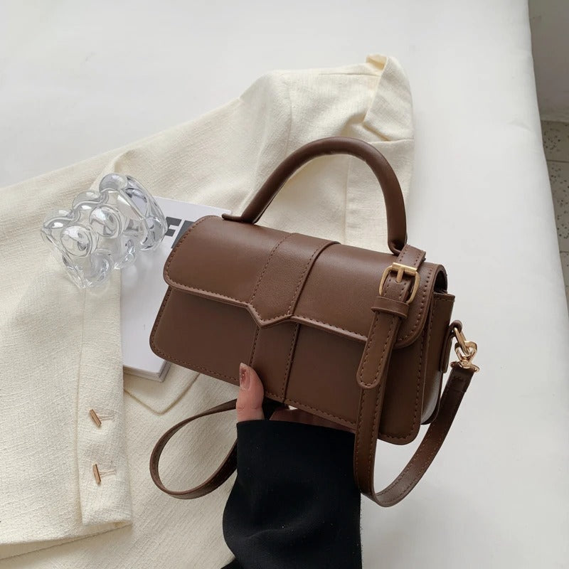 Timeless charm - Vintage handbag-Elly Rose
