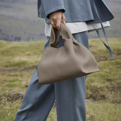 Wiona - New, unique and elegant vintage handbag-Elly Rose