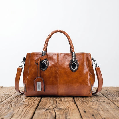 Fashionable leather bag - Amory