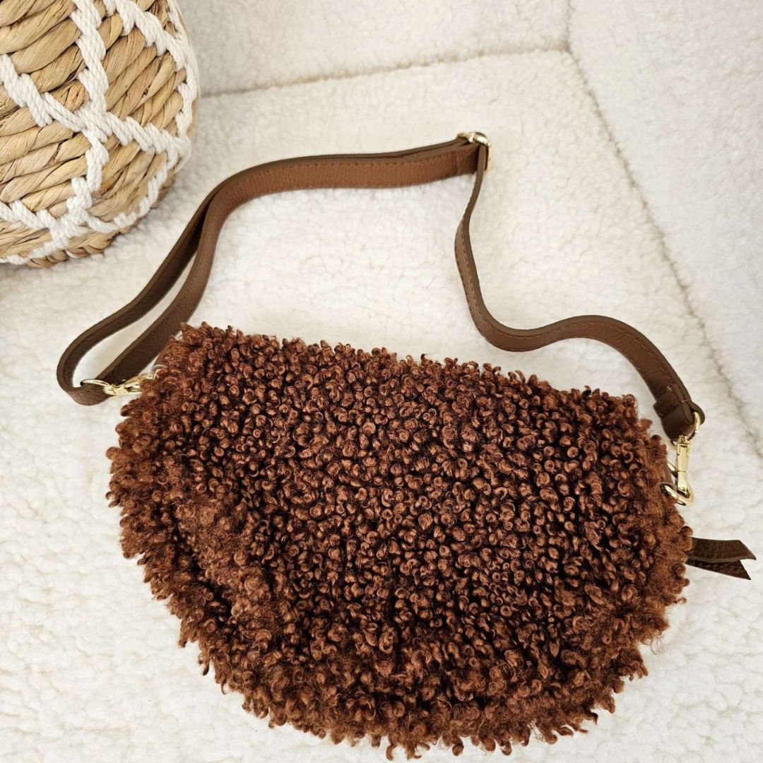 Knitted shoulder bag - Logan-Elly Rose