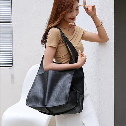 Xylia | New oversized handbag in handmade vegan leather.-Elly Rose