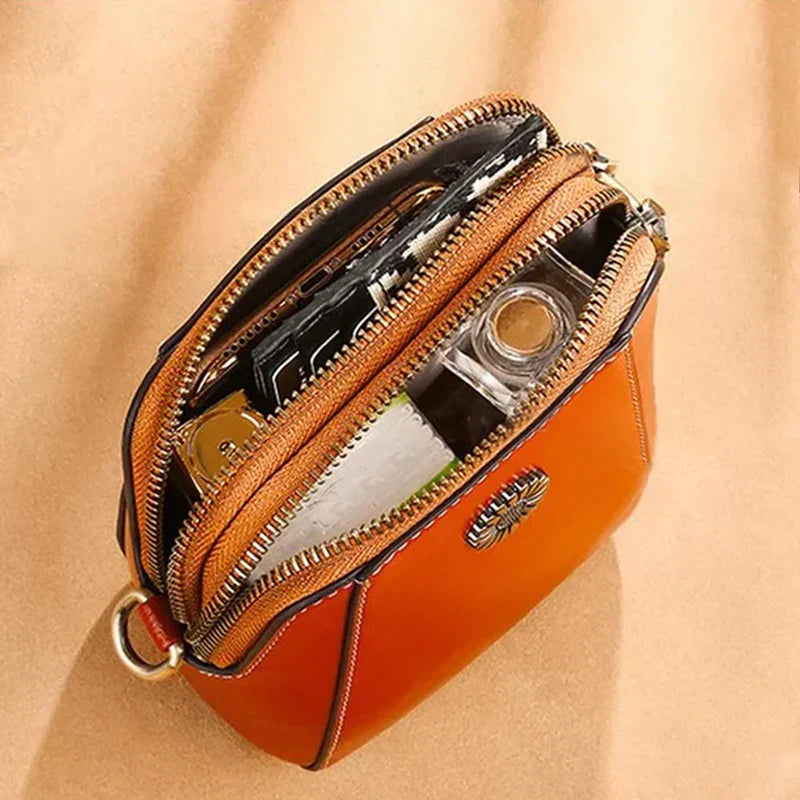 Compact leather bag - Lauren-Elly Rose