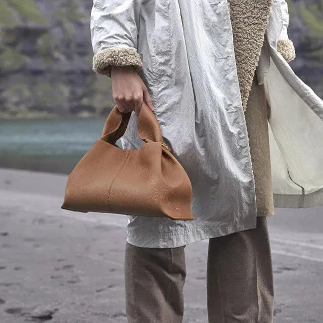 Wiona - New, unique and elegant vintage handbag-Elly Rose