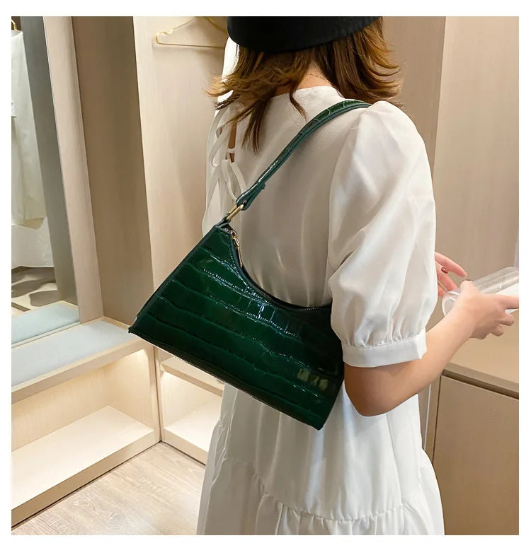 Retro handbag in vegetable leather-Elly Rose