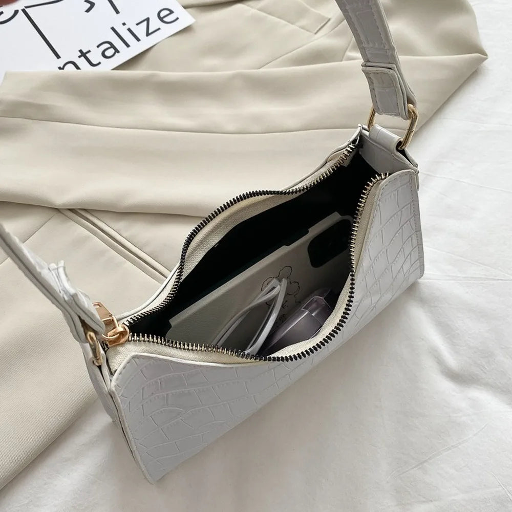 Retro handbag in vegetable leather-Elly Rose