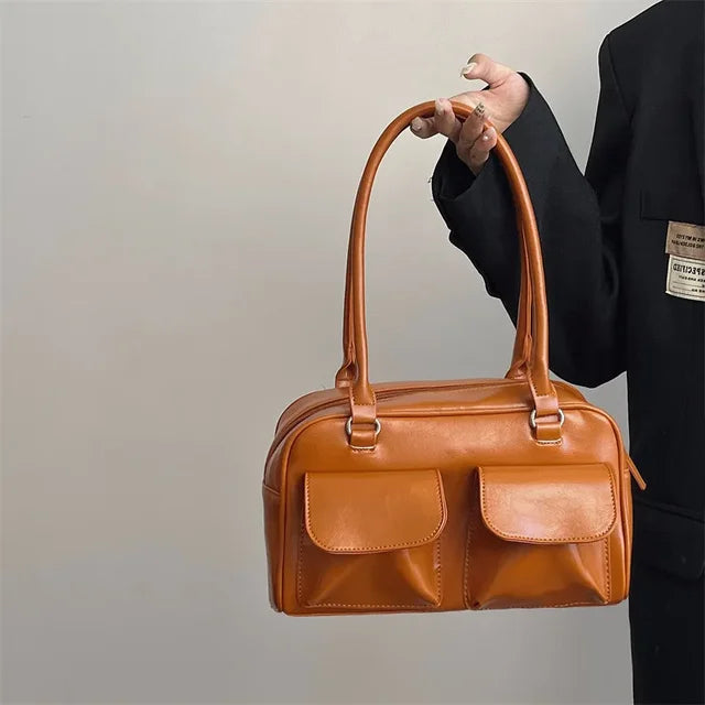 Lola | Elegant leather bag for women-Elly Rose