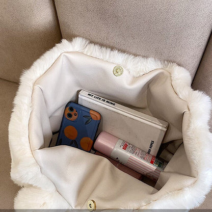 Nina plush handbag - Comfortable, wintry handbag for women-Elly Rose