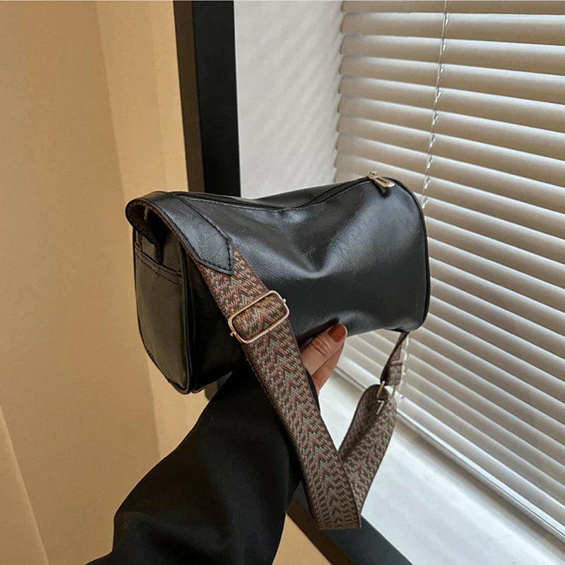 Trine | Vintage Leather Crossbody Bag with Woven Adjustable Strap-Elly Rose