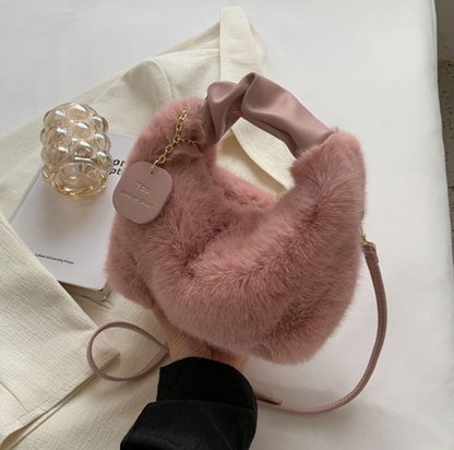Ella Fluffy handbag - A bag you want to hug-Elly Rose