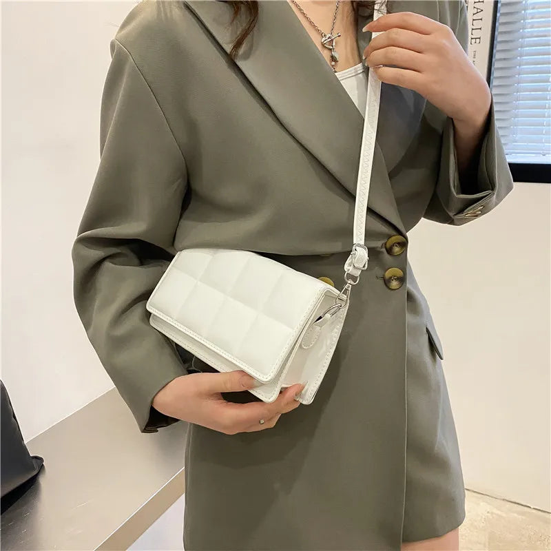 ChicVerve handbag-Elly Rose