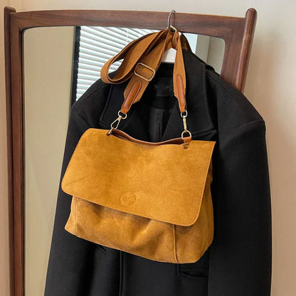 Erna | Vintage suede shoulder bag-Elly Rose