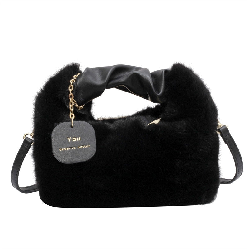 Fluffy handbag | This bag makes you want to hug it-Elly Rose