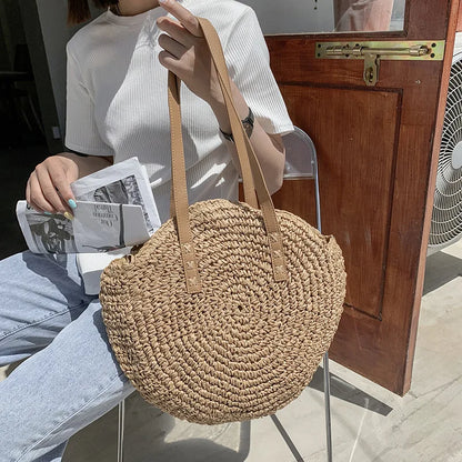 Zoë | Elegant and multifunctional handmade straw bag-Elly Rose