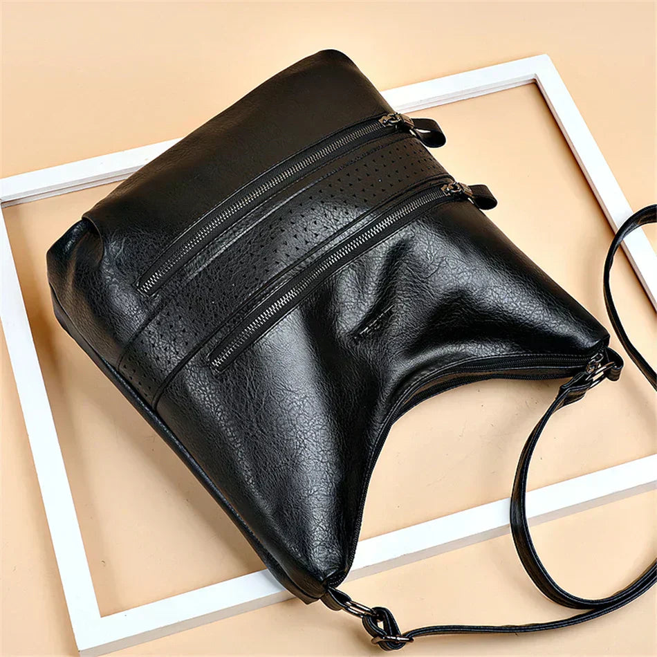 Veda - High-quality shoulder bags in vegan leather-Elly Rose