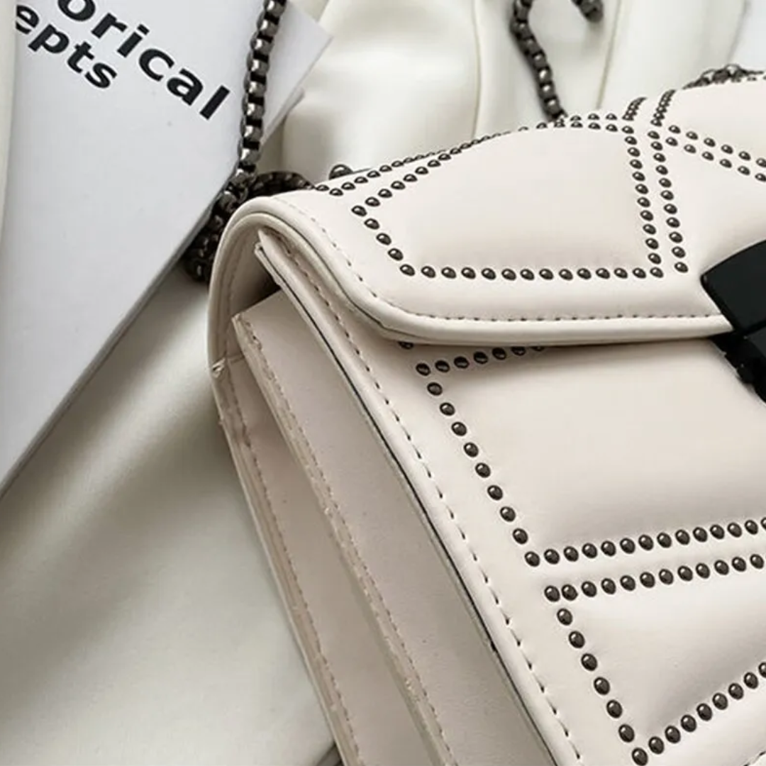 Victoria shoulder bag | Vintage & Luxurious-Elly Rose