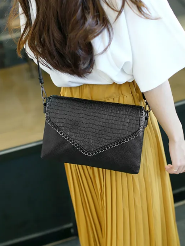 Alexa clutch bag | Classic and elegant-Elly Rose