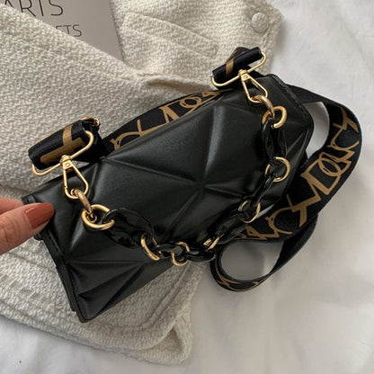 Savannah padded handbag | Elegant and trendy-Elly Rose
