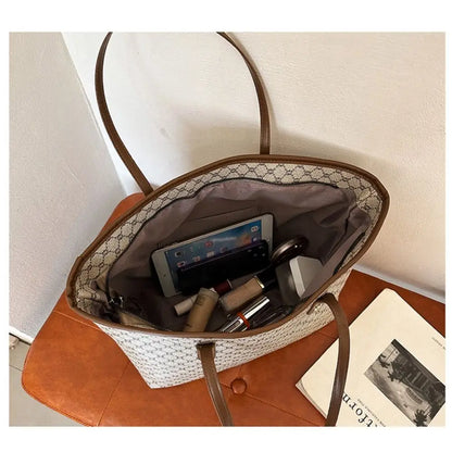 Avenelle - Trendy travel bag for women-Elly Rose