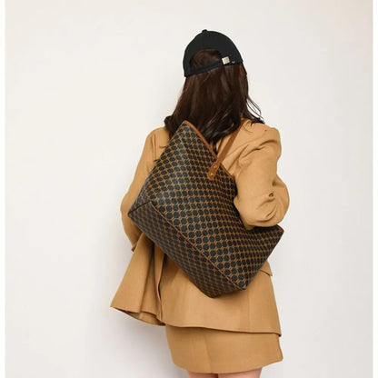 Avenelle - Trendy travel bag for women-Elly Rose