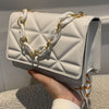Savannah padded handbag | Elegant and trendy-Elly Rose
